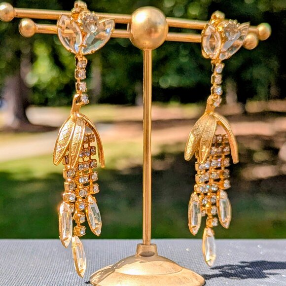 VINTAGE Jewelry - LONG GOLD AND CLEAR CRYSTAL GLAM EARRINGS